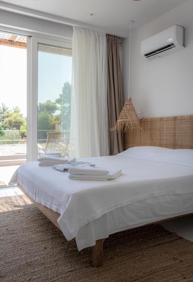 Arion Seaside Suites Palairos ภายนอก รูปภาพ